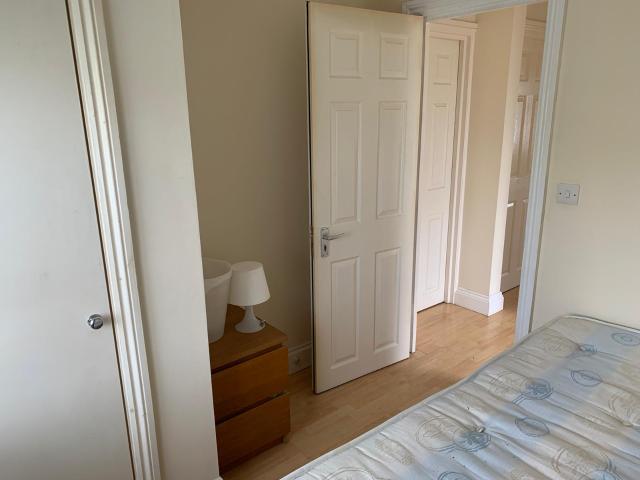 Flat for rent in Worcester Park, Greater London