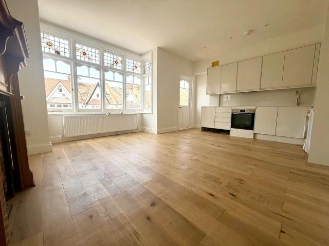 Flat for rent in West Norwood, Greater London