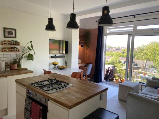 Flat for rent in West Norwood, Greater London