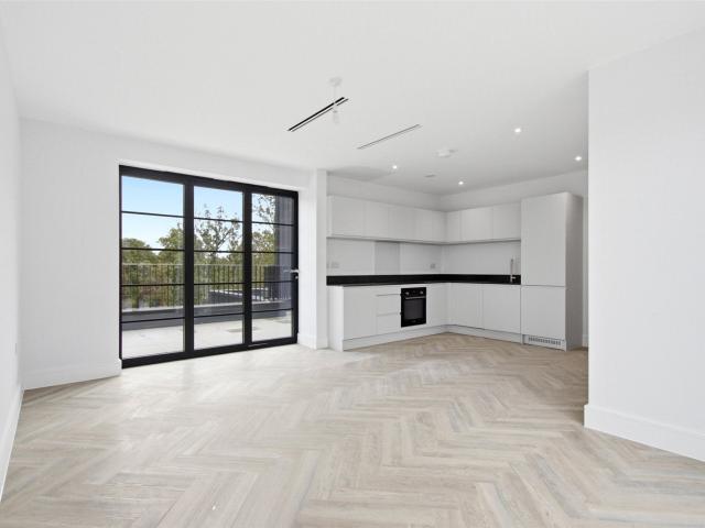 Flat for rent in Brunswick Park, Greater London