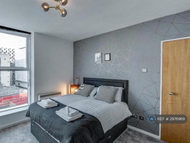 Flat for rent in Birkenhead, Wirral