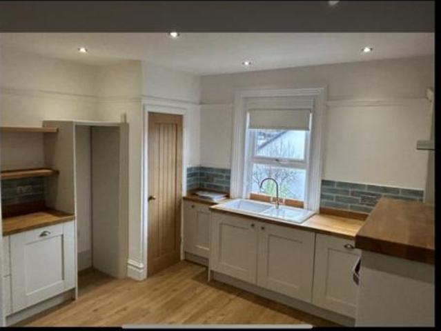 Flat for rent in Wales