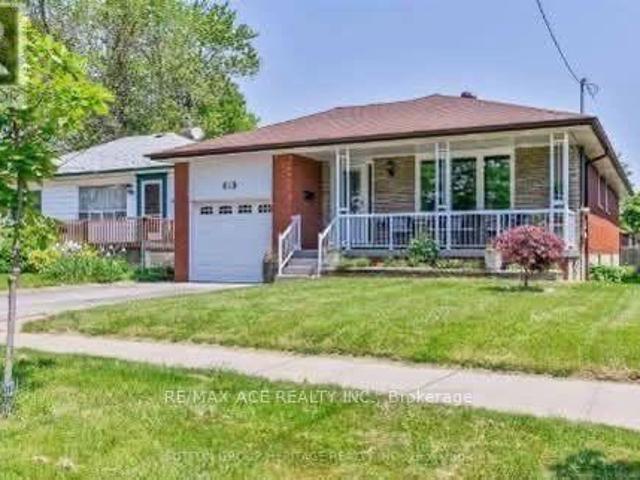 Apartment for rent in Woburn, Ontario