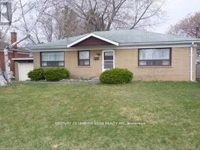 Apartment for rent in Woburn, Ontario