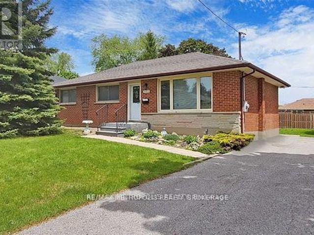 Apartment for rent in Durham, Ontario