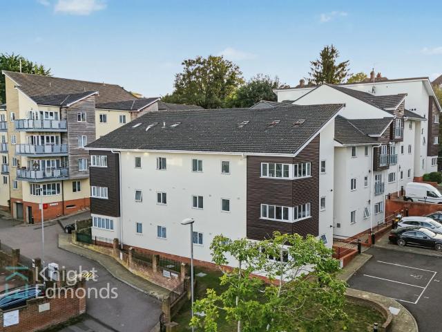 Flat for rent in Ringlestone, Maidstone