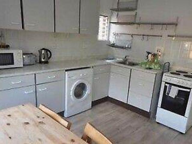 Flat for rent in Streatham, Greater London