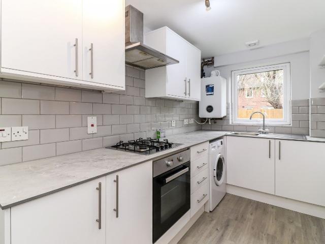 Flat for rent in Chalvey, Slough