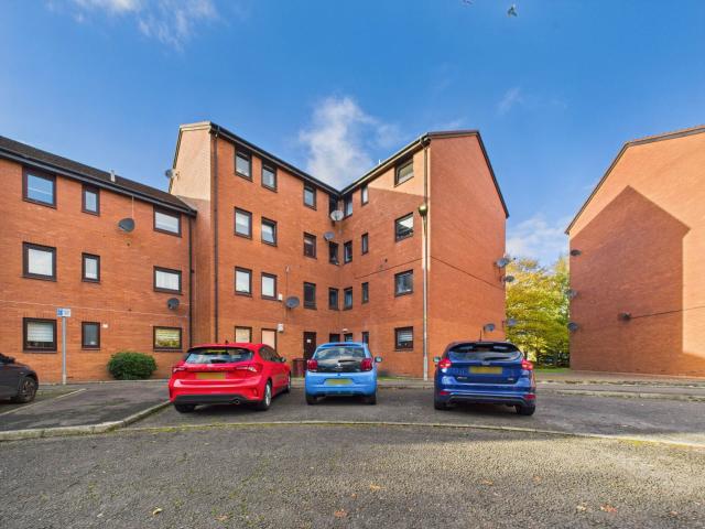 Flat for rent in Burnhill, Rutherglen