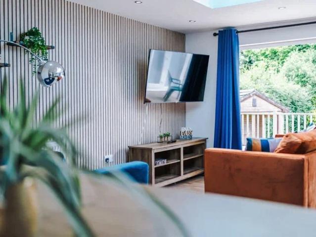Flat for rent in Buckley, Burntwood