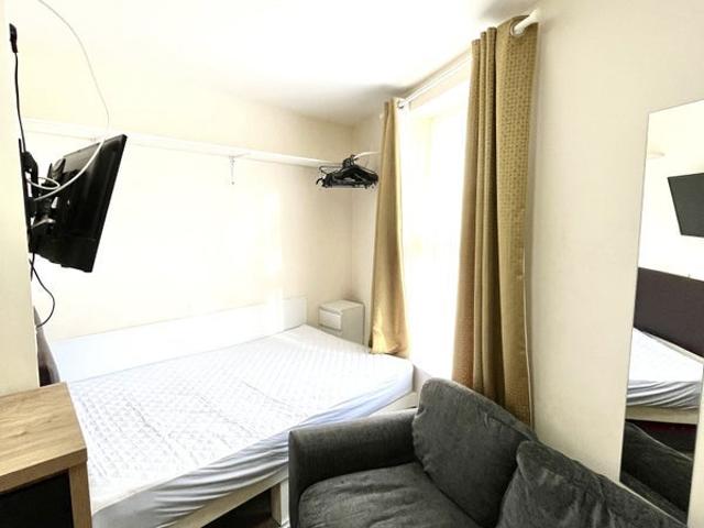 Flat for rent in Hillsborough, South Yorkshire