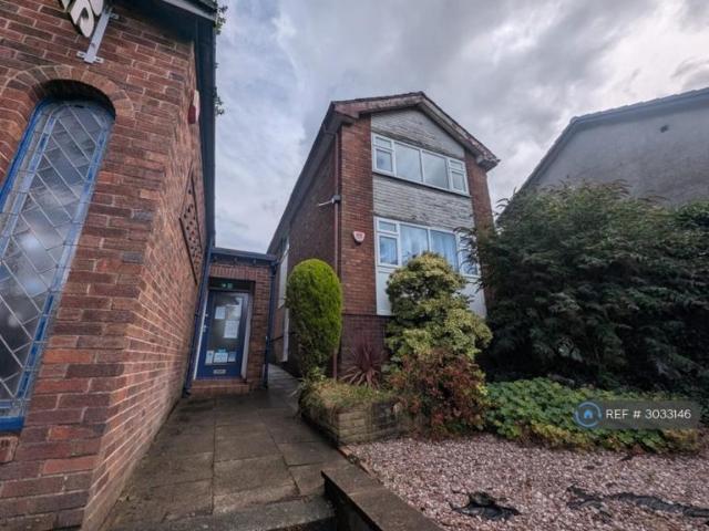 Flat for rent in Prestwich, Bury