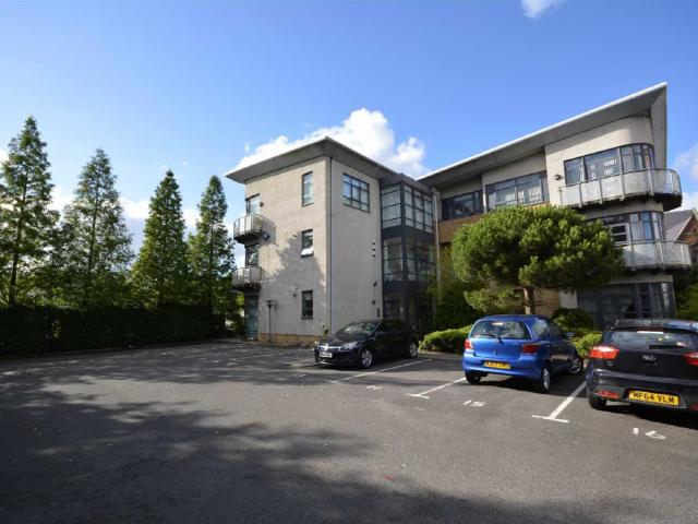 Flat for rent in Prestwich, Bury