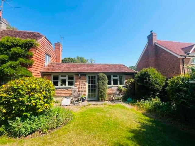 Flat for rent in Thatcham, West Berkshire