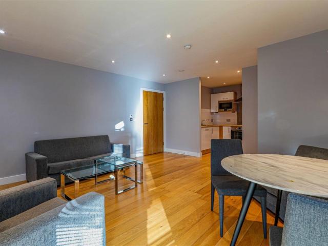 Flat for rent in Falcon Lodge, Wales