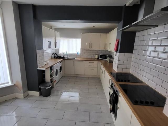Flat for rent in Crewe, Cheshire