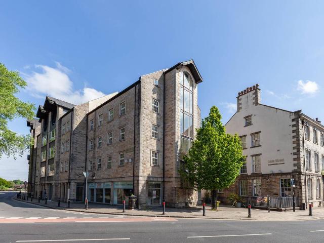 Flat for rent in Castle and Priory Precinct, Bare