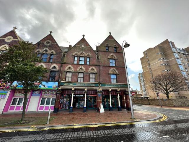 Flat for rent in Southport, Sefton