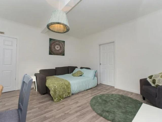 Flat for rent in Whitehill, Bothwell