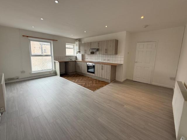 Flat for rent in Wales