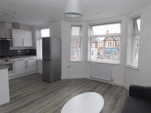 Flat for rent in Falcon Lodge, Wales