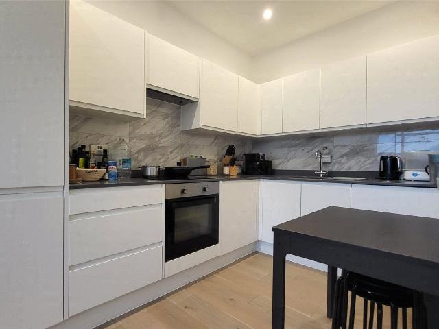 Flat for rent in Amen Corner, Binfield