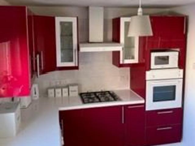 Flat for rent in The Calders, Wester Hailes