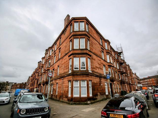 Flat for rent in Strathbungo, Scotland