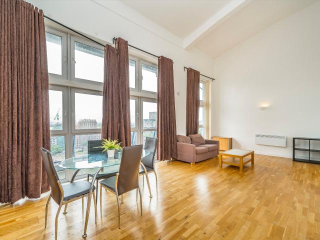 Flat for rent in Callis Yard, Greater London