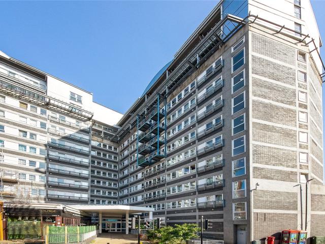 Flat for rent in Callis Yard, Greater London