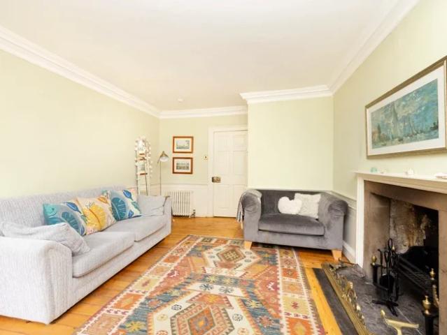 Flat for rent in Greenside, Broughton