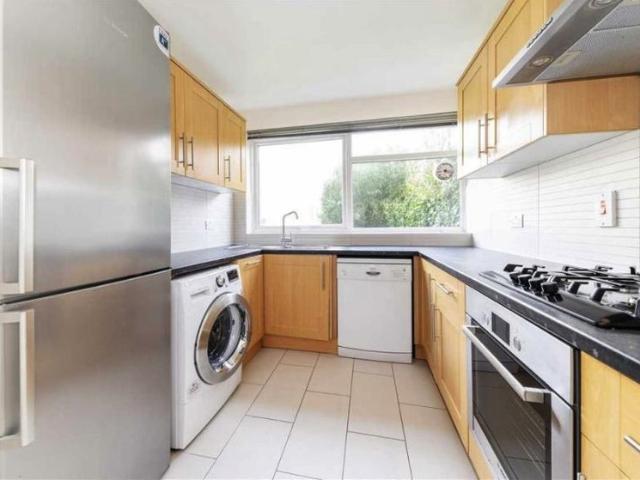 Room for rent in Putney, Greater London