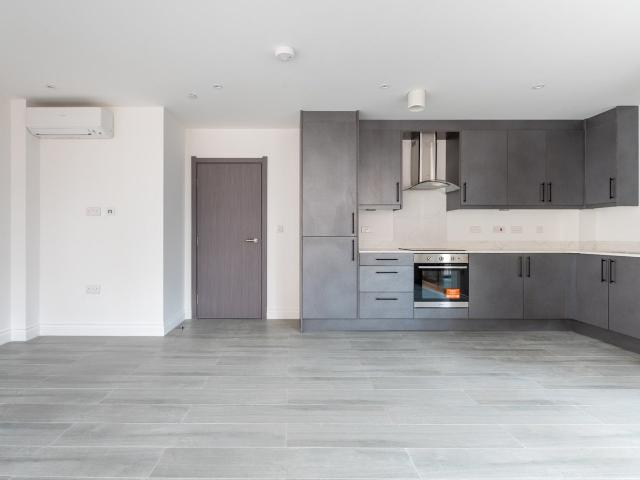 Flat for rent in London Borough of Hounslow, Greater London