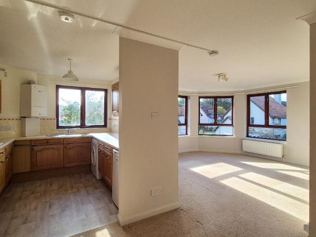 Flat for rent in Craigmillar Park, Newington