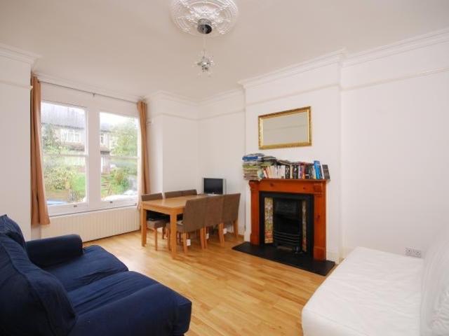 Flat for rent in West Norwood, Greater London