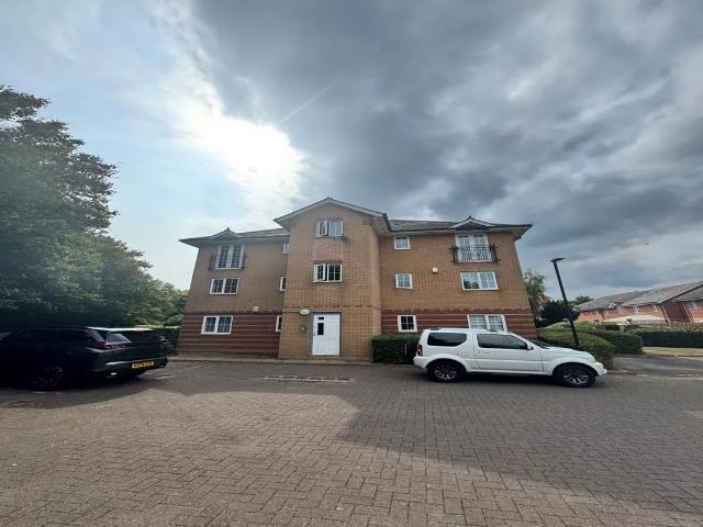 Flat for rent in Cardiff International Sports Village, Falcon Lodge