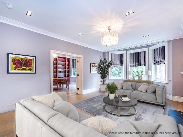 Flat for rent in Kensington, Greater London