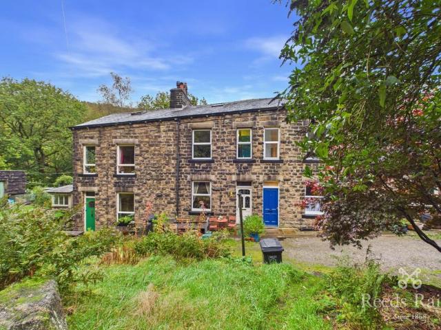 Flat for rent in Mytholm, Calderdale