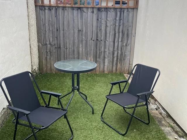 Flat for rent in South Stanmore, Greater London