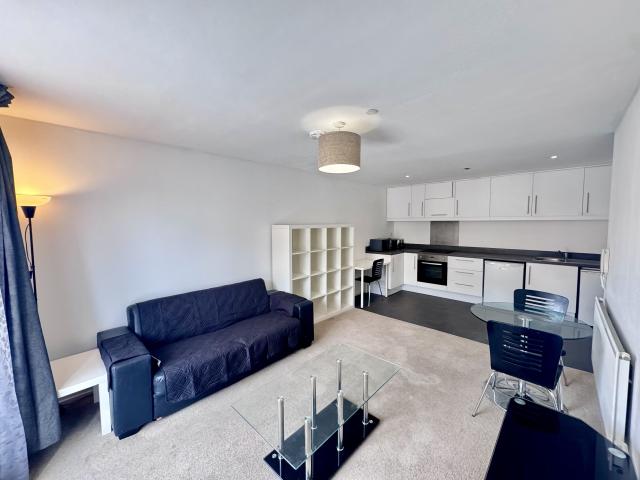 Flat for rent in The Meadows, Haddon