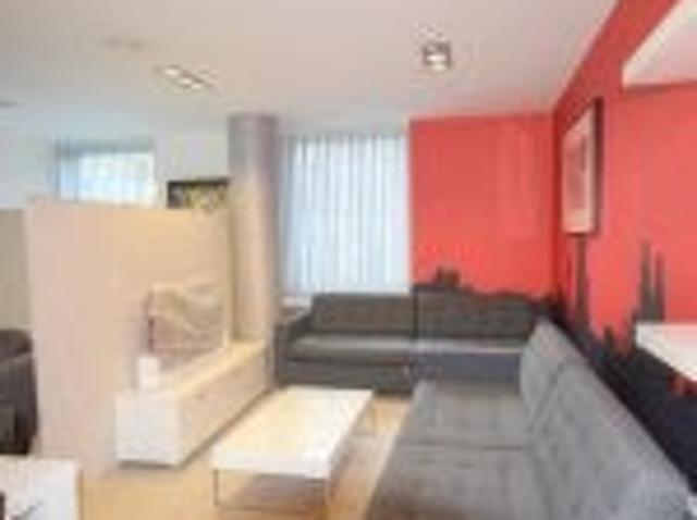 Flat for rent in City Centre, Calderstones