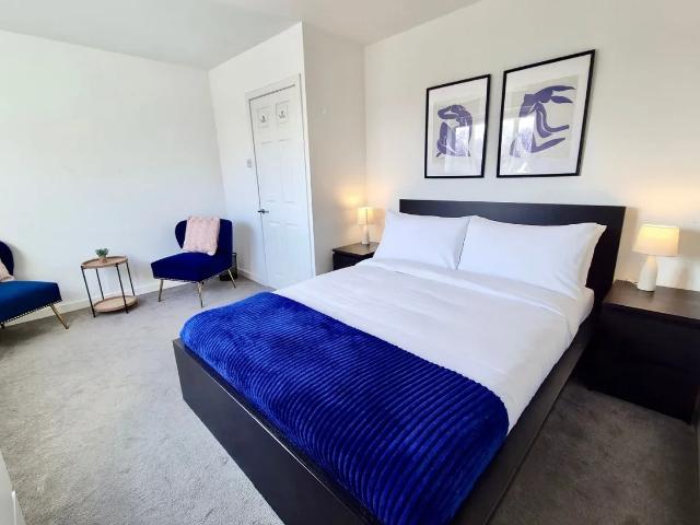 Flat for rent in Highbury, Greater London