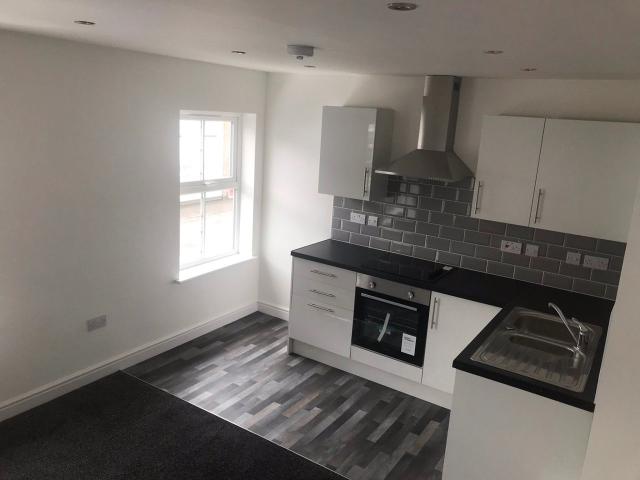 Flat for rent in Ham, School House