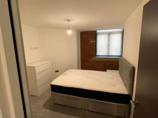 Flat for rent in Eastbrook, Bradford