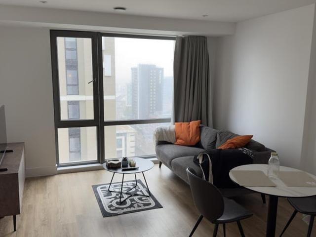 Flat for rent in Falcon Lodge, Wales