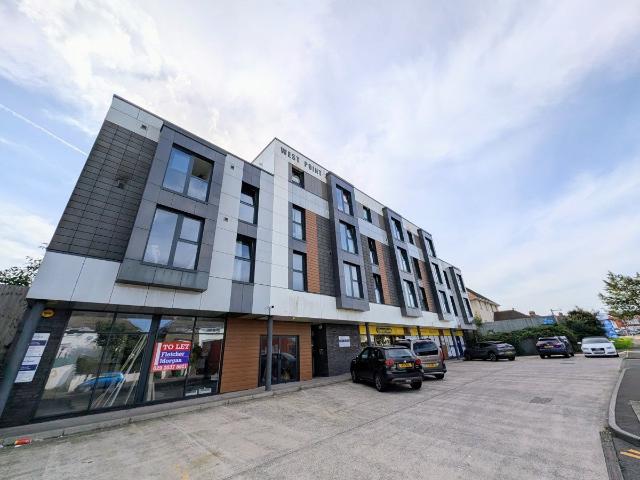 Flat for rent in Pillgwenlly, Newport