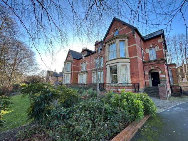 Flat for rent in Headingley Hill, Headingley