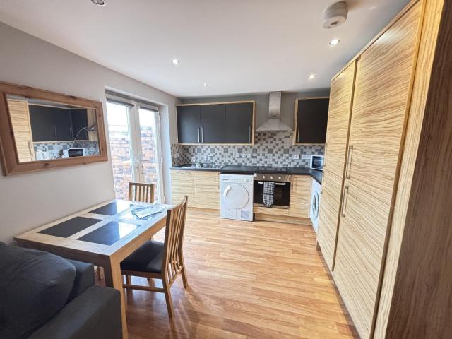 Flat for rent in Headingley Hill, Headingley