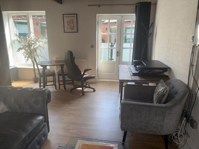 Flat for rent in Spring Park, Luton