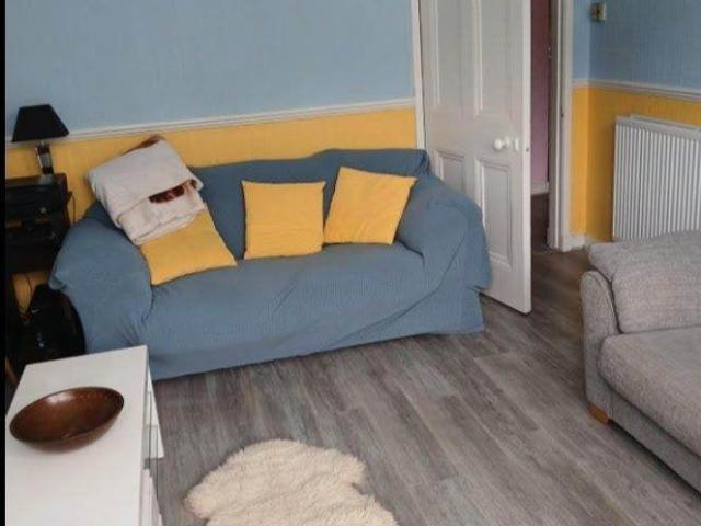 Flat for rent in Cardwell Bay, Gourock